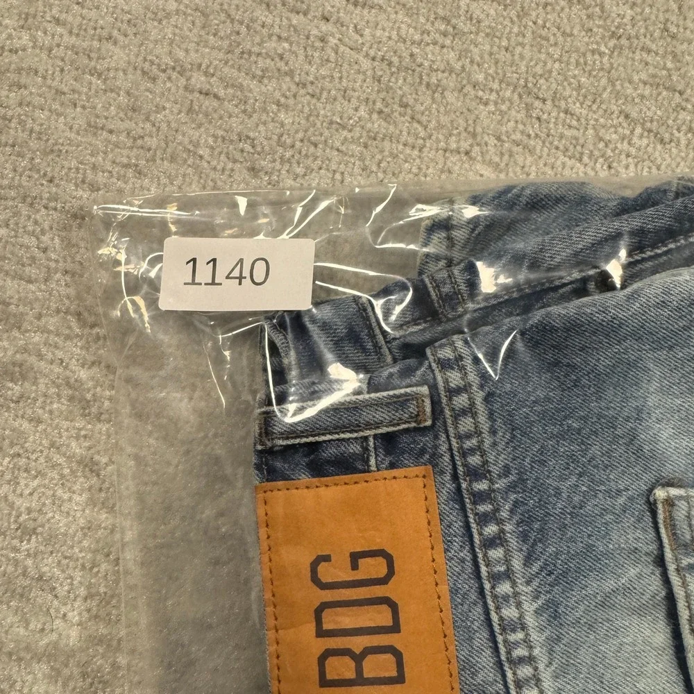 BDG Denim Shorts‎ Womens 31 Blue Light Wash Mid Rise OB2160631 Urban Outfitters